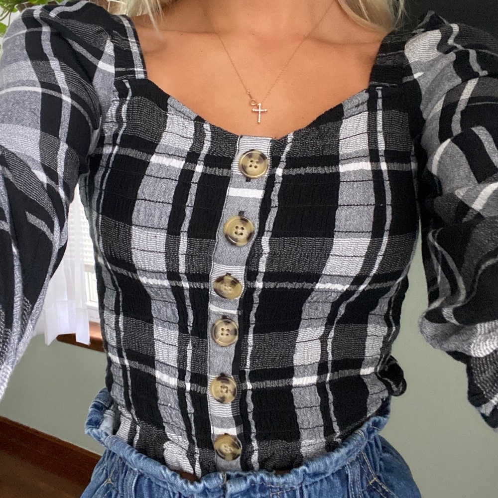 plaid top!